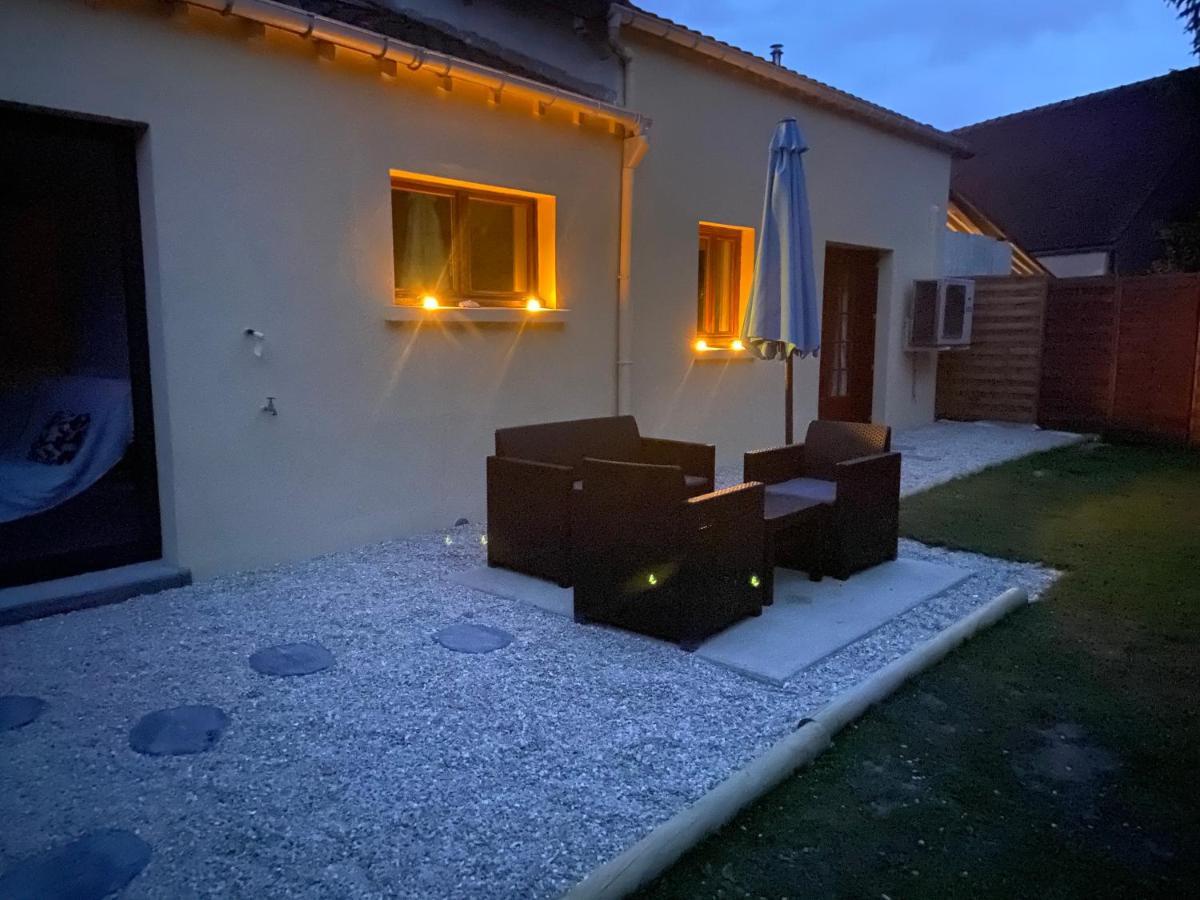 La Brie A 15Mn De Disneyland Et Village Nature Neufmoutiers-en-Brie Exterior photo
